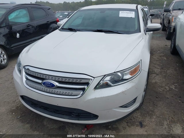 37734193 :رقم المزاد ، 1FAHP2EW5CG106131 vin ، 2012 Ford Taurus Sel مزاد بيع