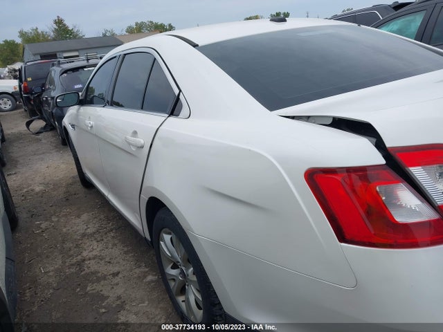 37734193 :رقم المزاد ، 1FAHP2EW5CG106131 vin ، 2012 Ford Taurus Sel مزاد بيع