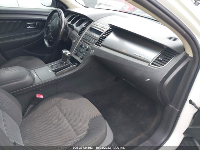 37734193 :رقم المزاد ، 1FAHP2EW5CG106131 vin ، 2012 Ford Taurus Sel مزاد بيع