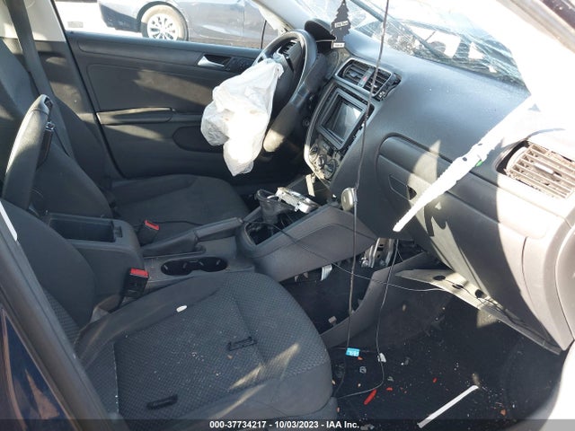 3VW2K7AJ3EM357371 Volkswagen Jetta Sedan S