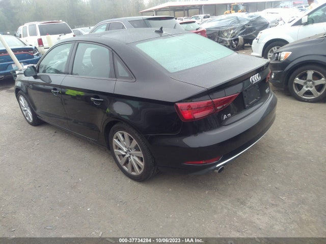 WAUB8GFF2H1074190 Audi A3 2.0t Premium