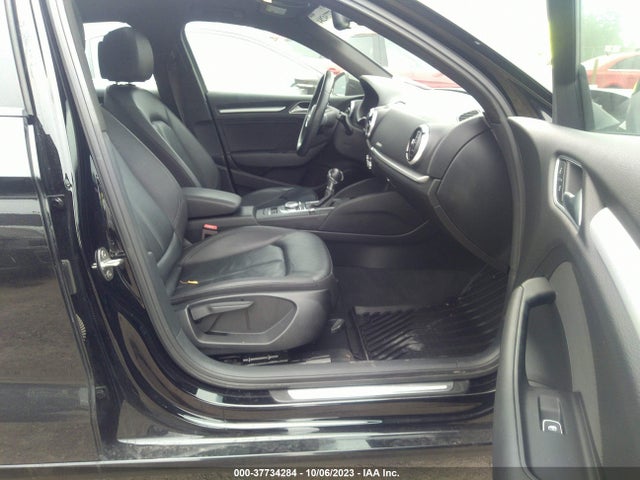WAUB8GFF2H1074190 Audi A3 2.0t Premium