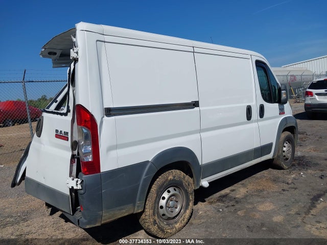3C6TRVNG0HE523390 RAM Promaster Cargo Van
