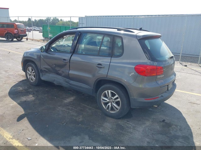 WVGAV7AX8FW565883 Volkswagen TIGUAN S
