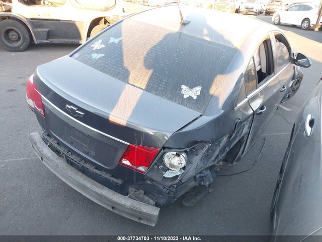 Chevrolet Cruze 1lt 2014 1G1PC5SB0E7448036 Image 4