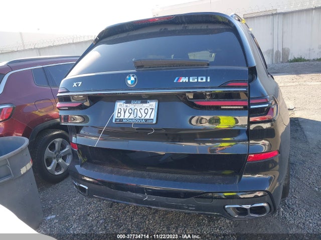 BMW X7 M60i 2024 аукцион фото