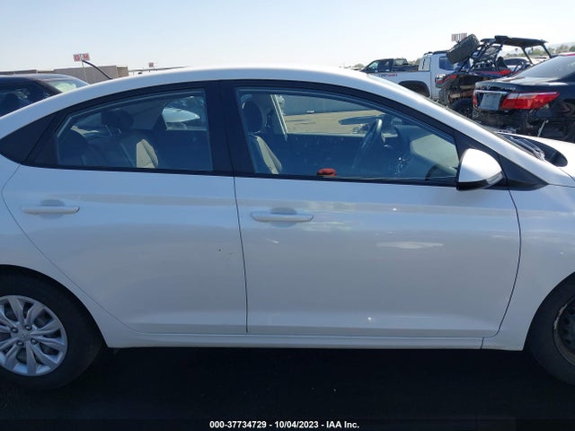 Hyundai ACCENT SE 2019 3KPC24A36KE060916 Image 14