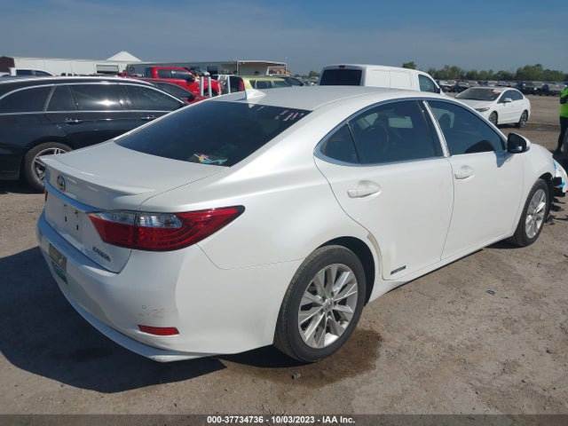 JTHBW1GG8F2084029 Lexus Es 300h Hybrid