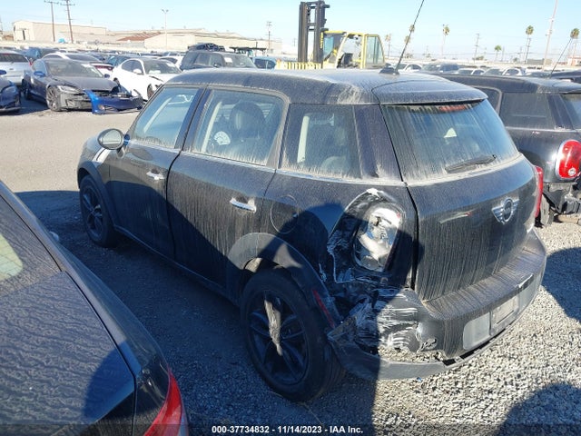2012 MINI COOPER COUNTRYMAN WMWZB3C59CWM05444 Photo 2