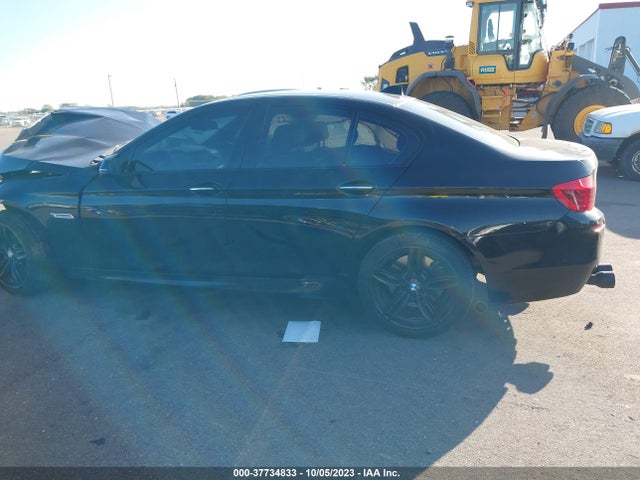 BMW 550i Xdrive 2015 WBAKP9C54FD979892 Image 14
