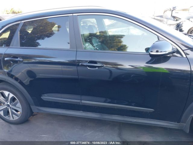 KNDCE3LG3L5047068 KIA Niro Ev Ex Premium