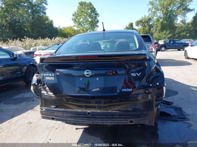 3N1CN7AP2FL949325 Nissan VERSA SV