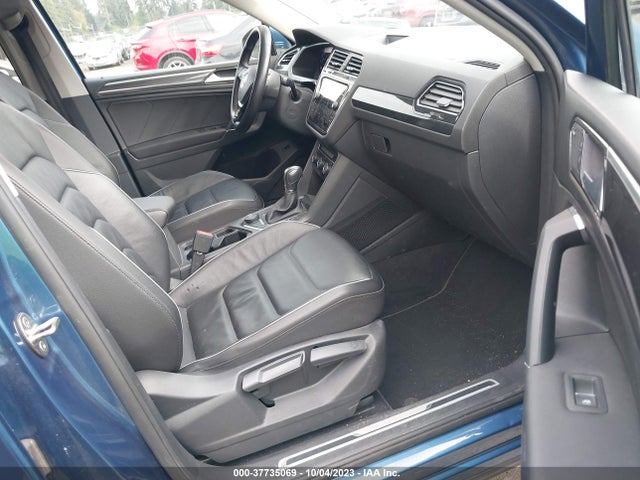 3VV4B7AX3JM201441 Volkswagen Tiguan Sel Premium