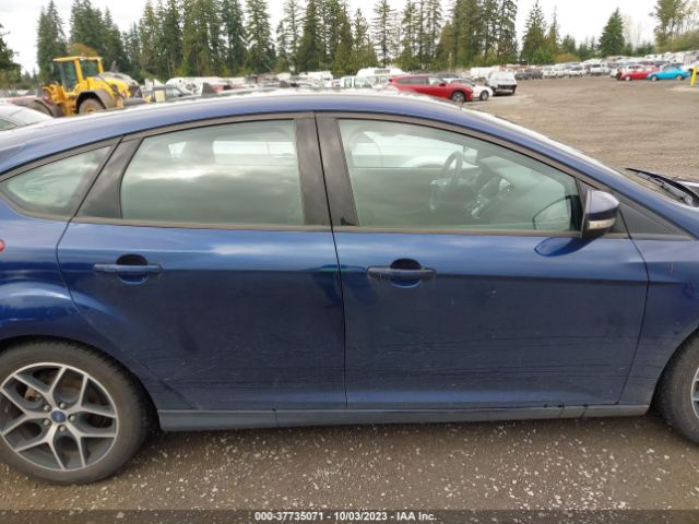 1FADP3M28HL304221 Ford FOCUS SEL