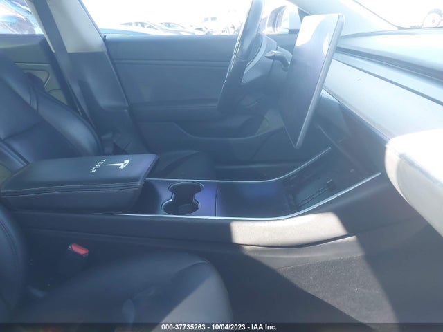 5YJ3E1EA6JF108227 Tesla Model 3 Mid Range/long Range