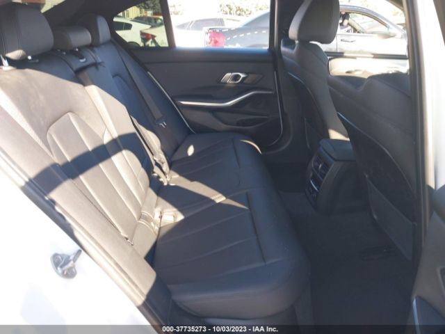 3MW5R1J5XK8B01645 BMW 330I