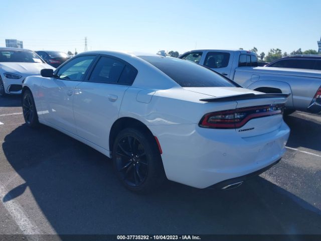 2C3CDXHG0JH335708 Dodge Charger Sxt Plus