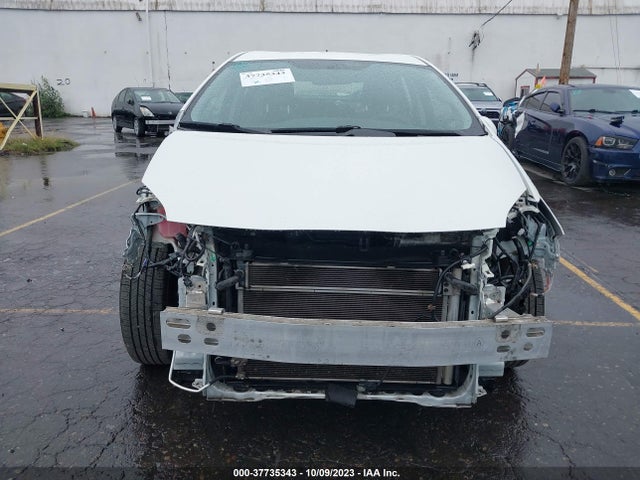 Toyota Prius Four 2015 JTDKN3DU5F0428650 Image 13