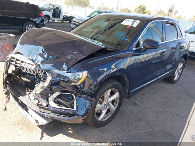 WA1AECF33L1005761 Audi Q3 PREMIUM