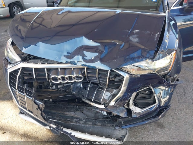 WA1AECF33L1005761 Audi Q3 PREMIUM