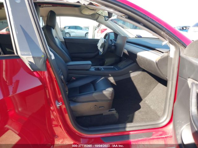 2021 TESLA MODEL Y 5YJYGDEE7MF144646 Photo 4