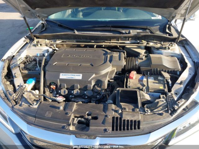1HGCR3F94HA013657 Honda Accord Sedan Touring