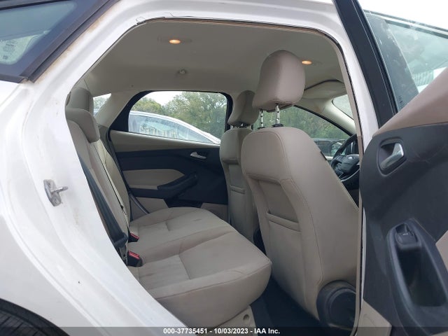 2015 FORD FOCUS SE VIN: 1FADP3F20FL351267