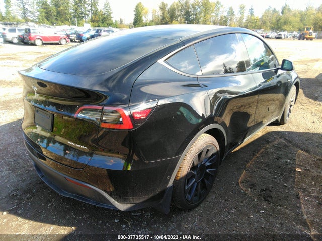 Tesla Model Y Long Range 2022 7SAYGAEE9NF571989 Image 4