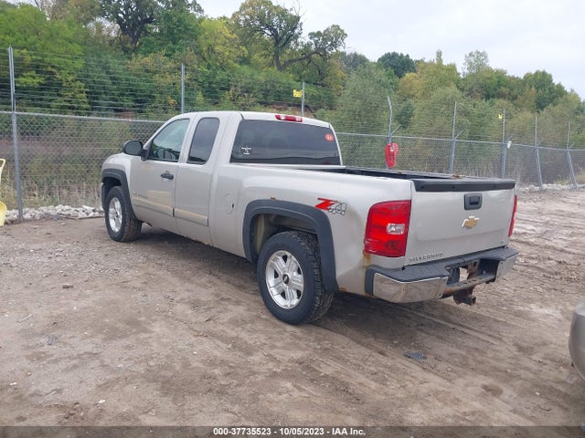 2007 CHEVROLET SILVERADO 1500 LT W/1LT VIN: 1GCEK19J17E504331