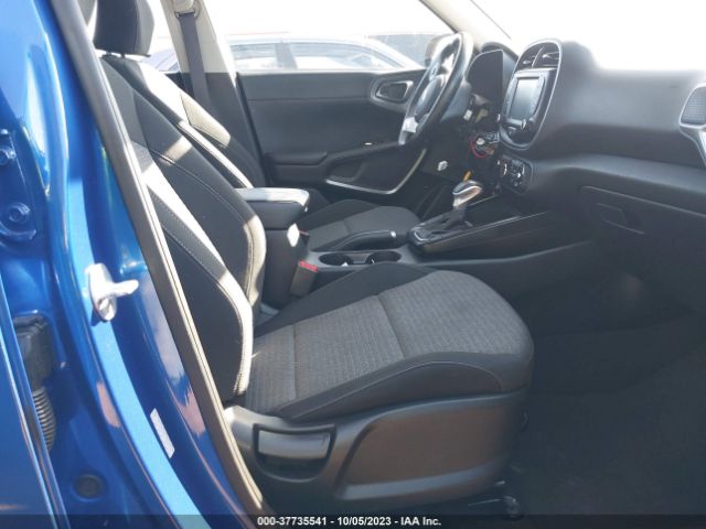 KNDJ63AU8L7084182 KIA Soul Gt-line