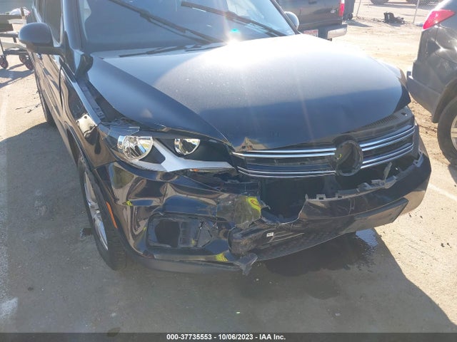WVGAV7AX7GW610930 Volkswagen TIGUAN S