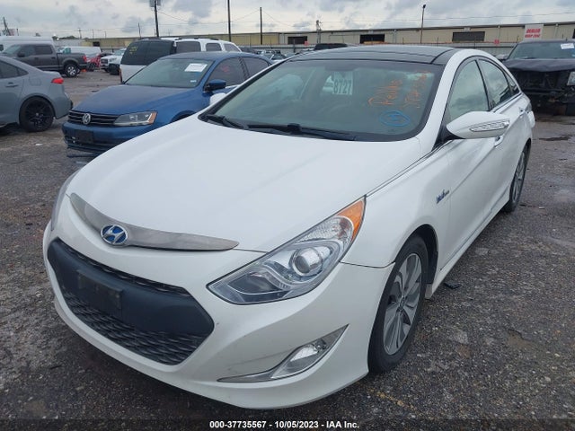 Hyundai Sonata Hybrid Limited 2014 KMHEC4A4XEA112212 Image 2