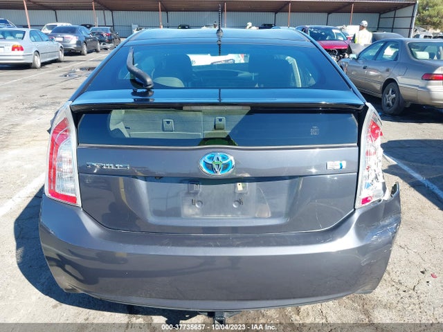 Toyota Prius Four 2015 JTDKN3DU3F0460979 Image 17