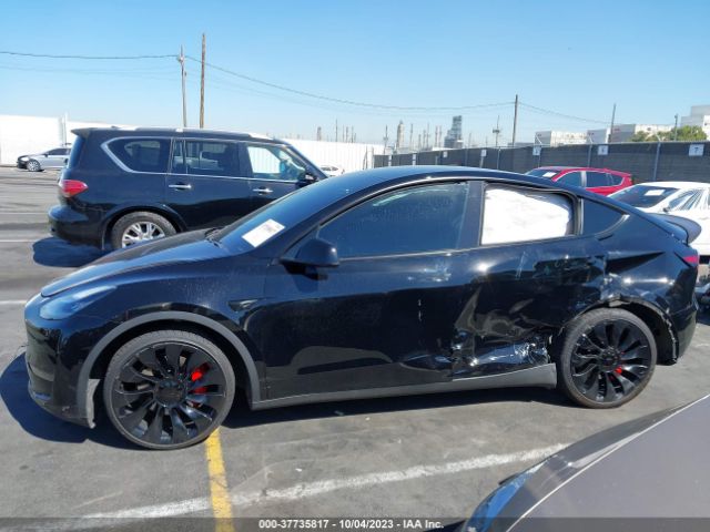 5YJYGDEF6LF017720 Tesla Model Y Long Range/performance