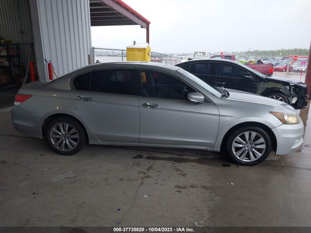 2012 HONDA ACCORD SDN EX-L VIN: 1HGCP3F84CA036670