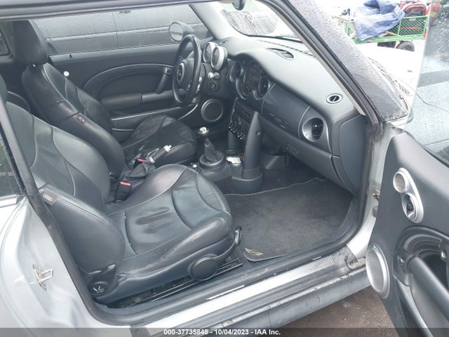 2003 MINI COOPER S WMWRE33413TD72927 Photo 4