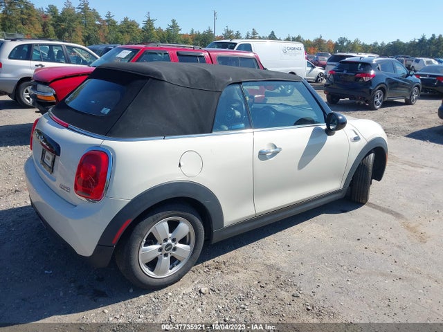 2018 MINI CONVERTIBLE WMWWG5C58J3D00394 Photo 3