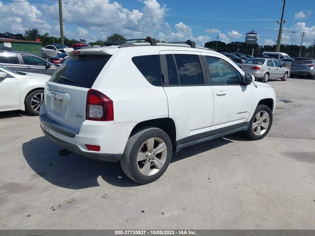 Jeep Compass Latitude 2015 1C4NJDEB2FD303237 Image 4