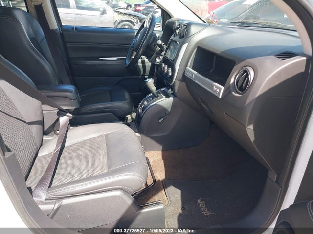 Jeep Compass Latitude 2015 1C4NJDEB2FD303237 Image 5