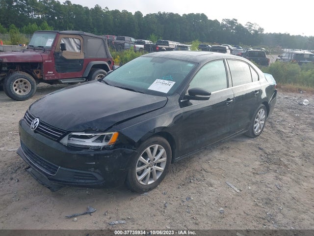 3VWD07AJ8EM373192 Volkswagen Jetta Sedan Se W/connectivity/sunroof
