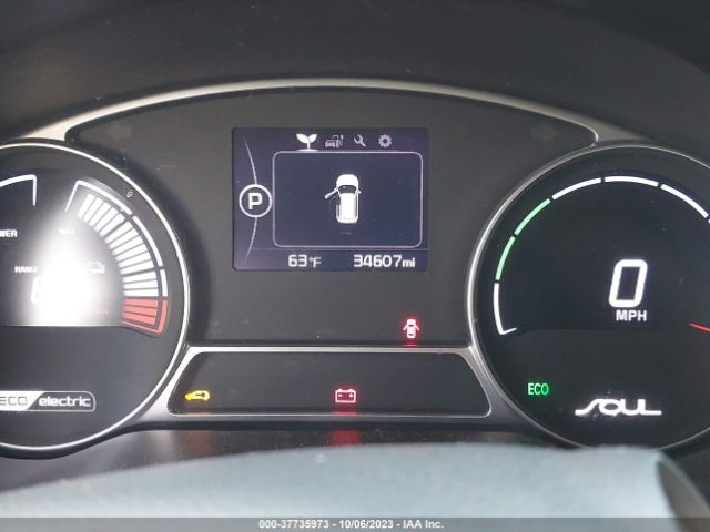 KNDJX3AE6G7016183 KIA Soul Ev +