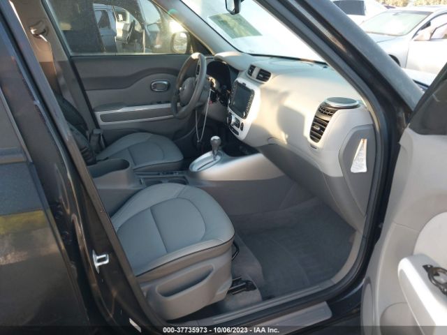KNDJX3AE6G7016183 KIA Soul Ev +