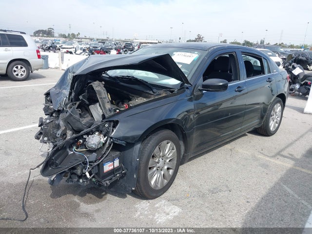 1C3CCBABXEN230708 Chrysler 200 LX