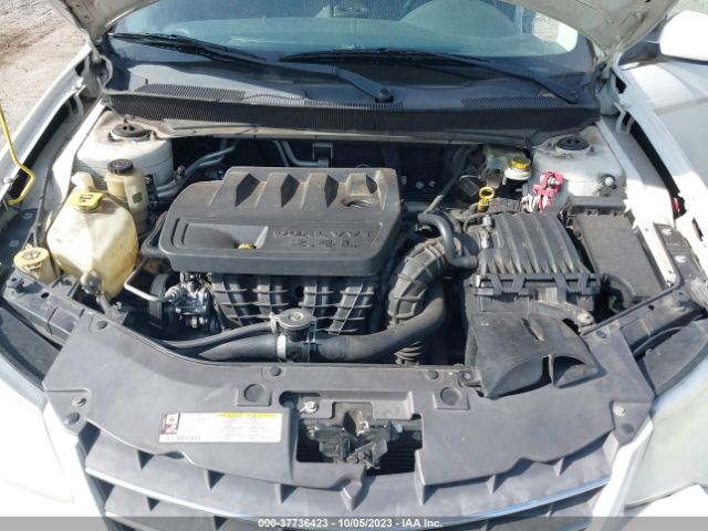2010 CHRYSLER SEBRING 1C3CC5FBXAN208695 Photo 9