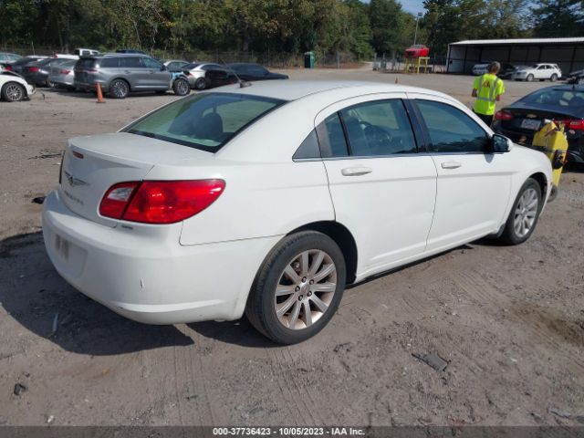 2010 CHRYSLER SEBRING 1C3CC5FBXAN208695 Photo 3