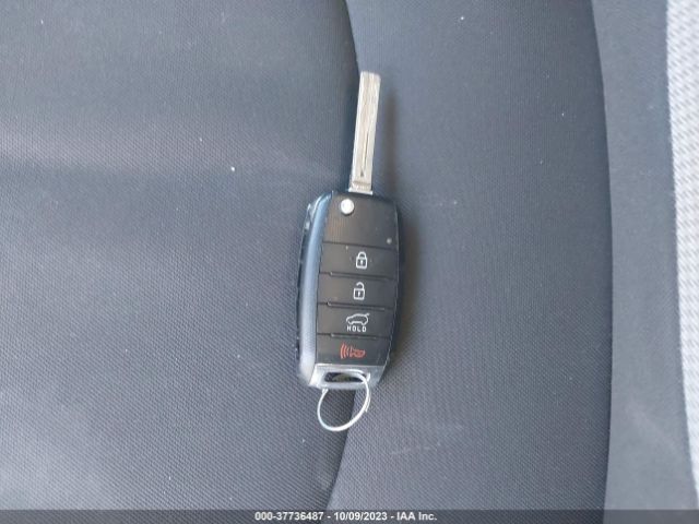 KNDJN2A21F7131942 KIA Soul Base