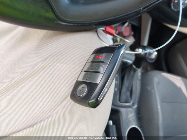KNAFX5A88E5157032 KIA Forte 5-door Ex