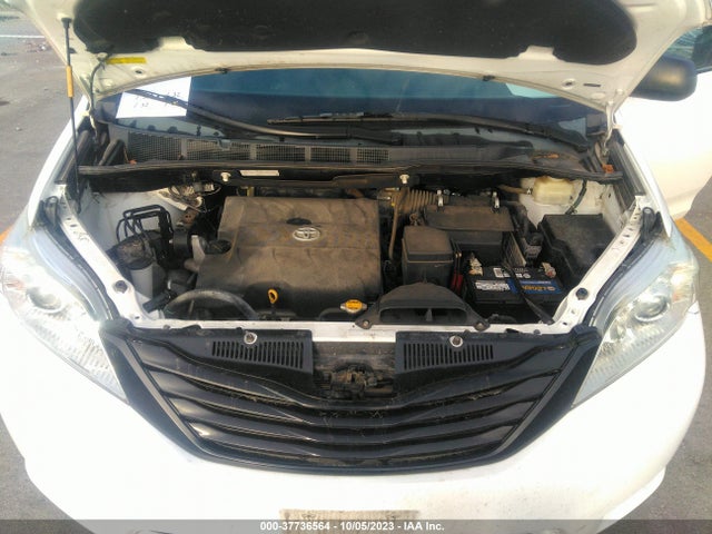 Toyota Sienna L 2015 5TDZK3DC5FS592539 Image 16
