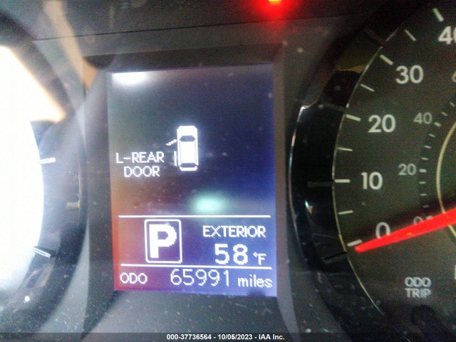 2015 TOYOTA SIENNA L VIN: 5TDZK3DC5FS592539