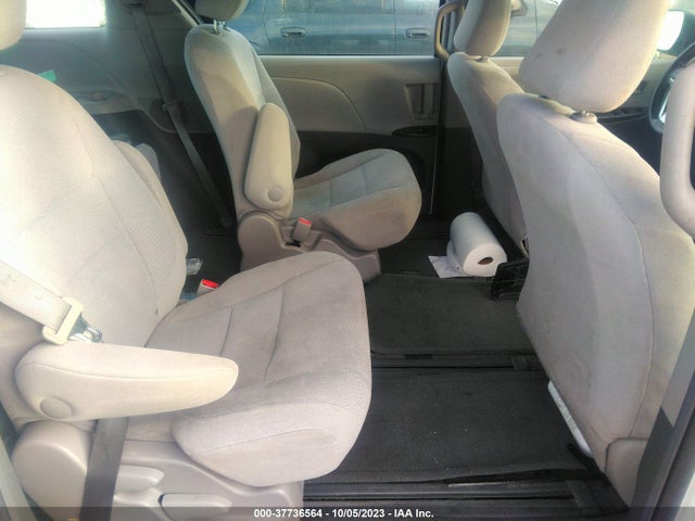 Toyota Sienna L 2015 5TDZK3DC5FS592539 Image 14
